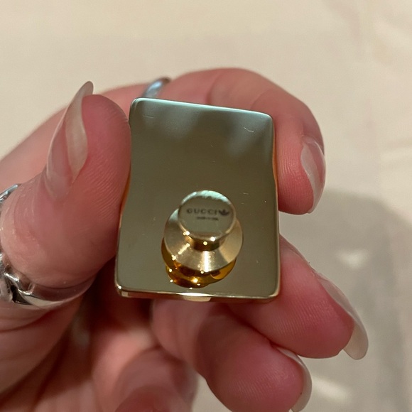 Gucci x Adidas Limited Edition Enamel Pin - Picture 10 of 10